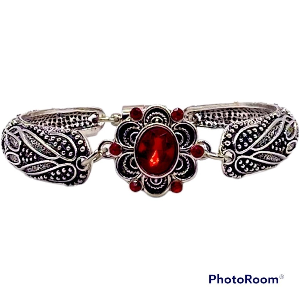 Vintage Style Snap Jewelry Bracelet Ginger Snap w/ Red stone Great Gift NWT - Picture 10 of 11
